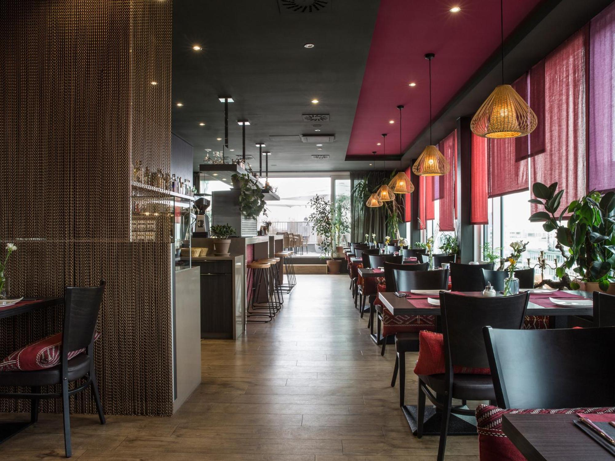 Homaris West Side (Adults Only) Hotel Berlim Exterior foto