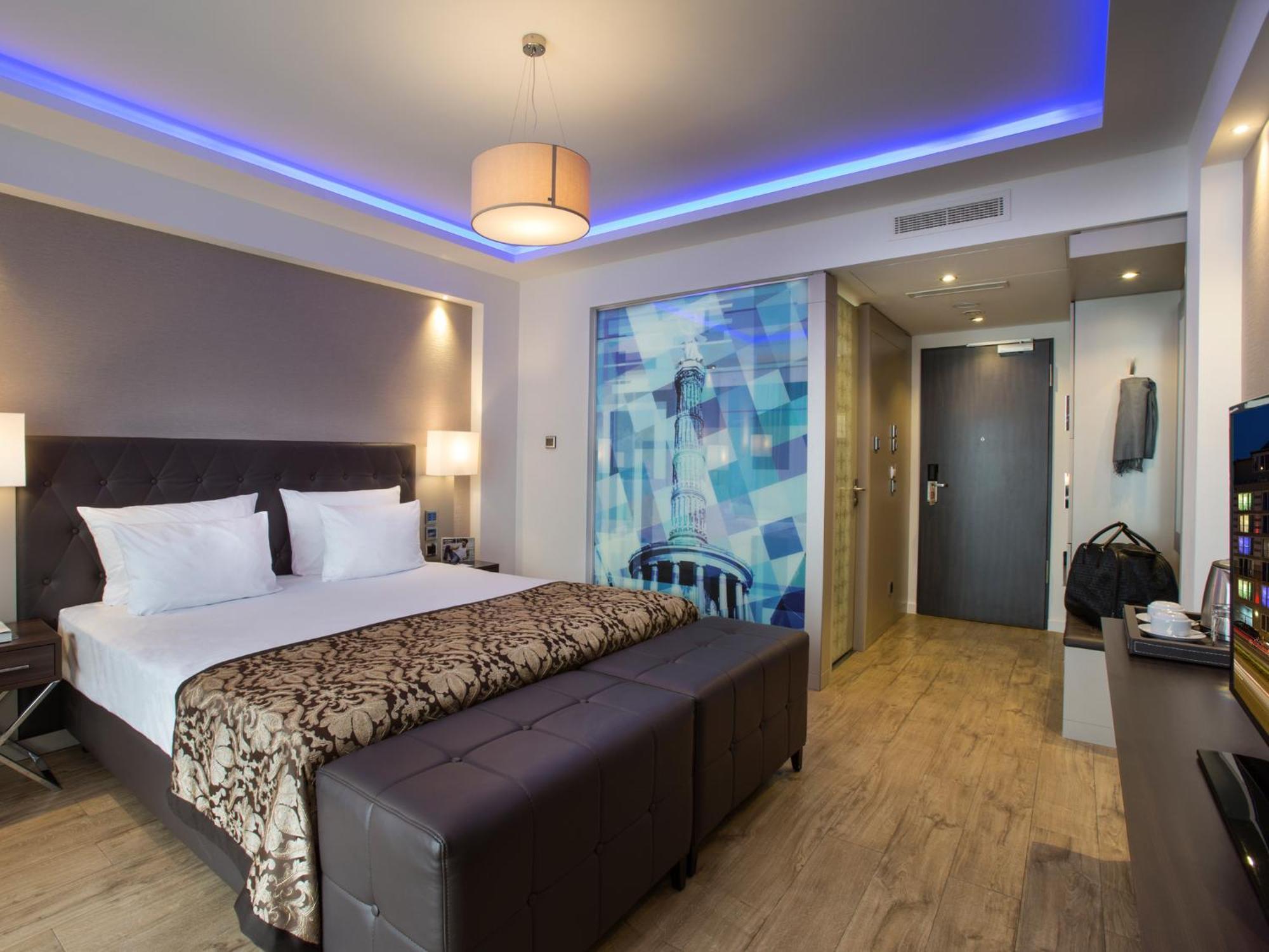 Homaris West Side (Adults Only) Hotel Berlim Quarto foto