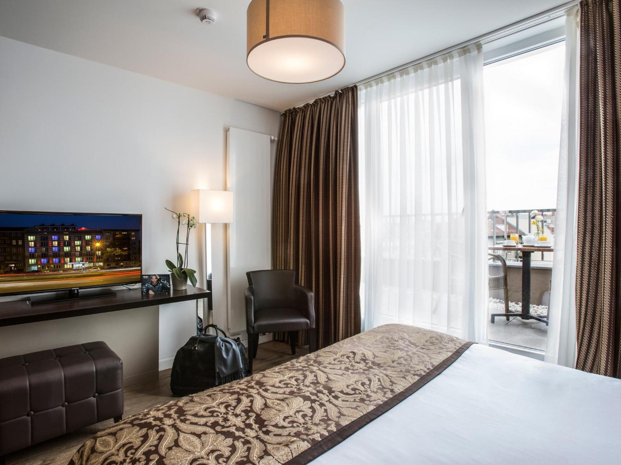 Homaris West Side (Adults Only) Hotel Berlim Quarto foto